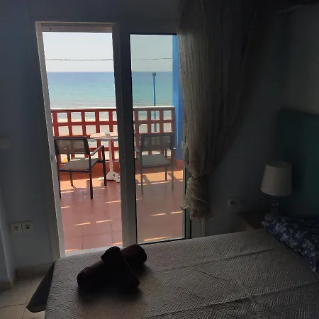 Seaview On The Wave Apartament